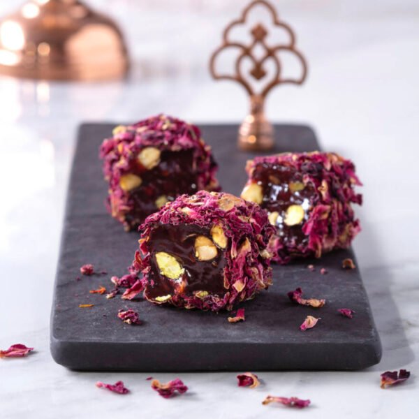 Gül Yapraklı Narlı Lokum-500 Gr