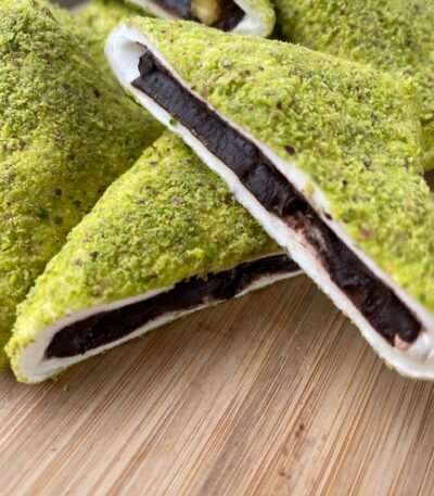 Toz Fıstıklı Çikolata Dolgulu Muska