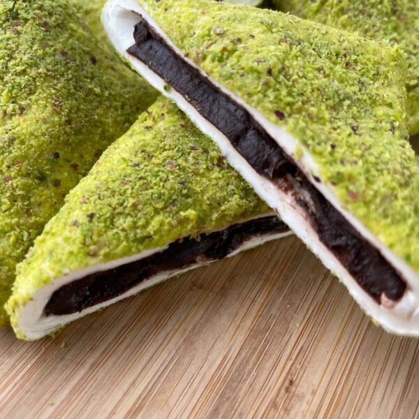 Toz Fıstıklı Çikolata Dolgulu Muska